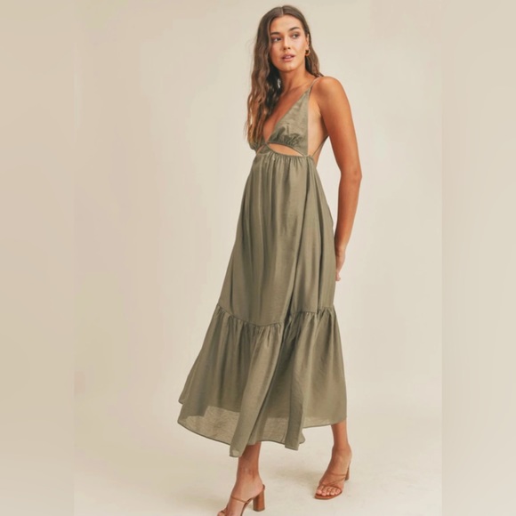 Mable Dresses & Skirts - Mable lightweight dress with cutouts